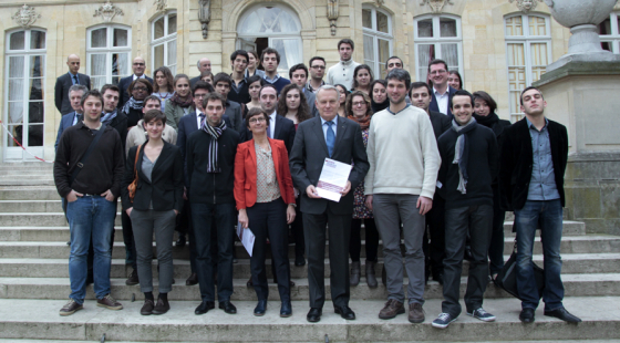 Le Forum Français de la Jeunesse reçu par le Premier Ministre en marge du comité interministériel de la jeunesse - 21 février 2013